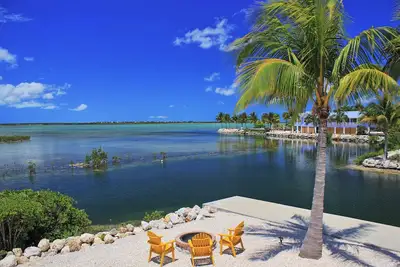 Image de Sunset Views • Boat Dock • Hot Tub • Sleeps 6