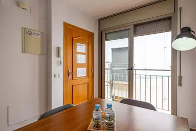 Image de Appartement idéal couple à 100m plage et commerces