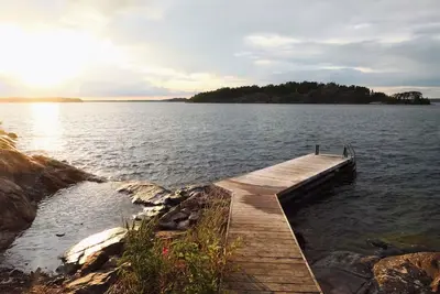 Image de Your own peninsula with beaches, private docks, amazing sunset and motor boat