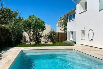 Image de Belle Villa 5 chambres- piscine- jardin 180m² Vaux sur mer proche Royan