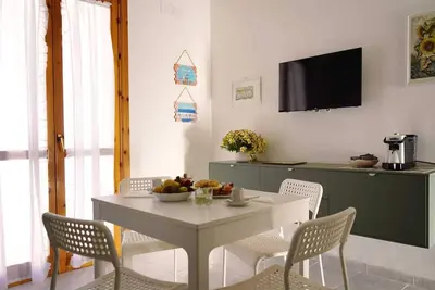 Image de Casa Marisa, Salento by design. Within walking distance of the pearls of Salento!