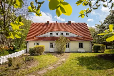Image de Charming semi-detached house in Trent on Rügen - Landhaus Trent Haushälfte Udars