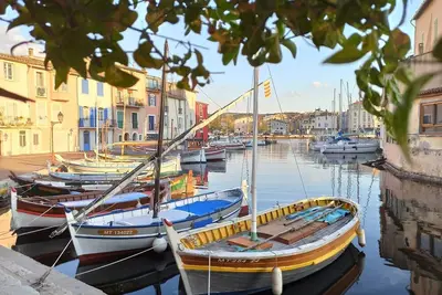 Image de appartement au calme sur Martigues, Venise Provencale  équipé pour 4 personnes