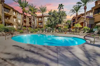Image de ‼️Desert Dreams‼️ 2br with Pool and Chill Vibes