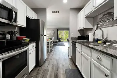 Image de Close to Sdc, 2 miles to 76 Strip, pool and patio