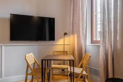 Image de Apartment with a view of Hadrian's Temple in Piazza di Pietra