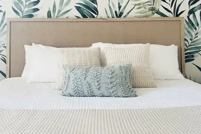 Cozy Florida Home 10 mins to Beach!