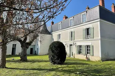 Image de Un bonheur de maison de campagne pour les enfants, parents et grands parents!