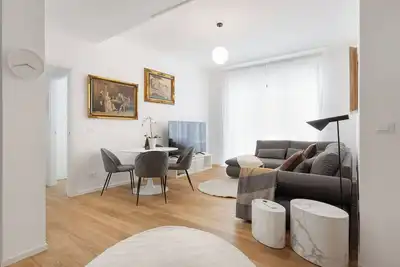 Image de Elegant Central, balcony, 2 rooms, full comfort, netflix, wifi, Trieste center