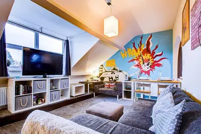 Image de Appartement-Signature-Salle de bain privée séparée-Vue sur Jardin-Artistic ap. . .