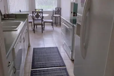 Image de Charming 3-bedroom condo in gated community with WiFi, Ac in brilliant Venice.