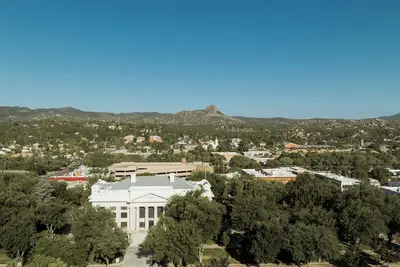 Image de 3 Vintage Prescott Units – Right by Courthouse, Trails & Restaurants