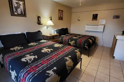 Image de John Wayne Suite