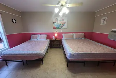 Image de Pinkie Pie Suite At The Hcl\nWELCOMES All