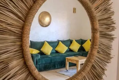 Image de Luxury Oasis : 2 Bedroom Pool & Balcony