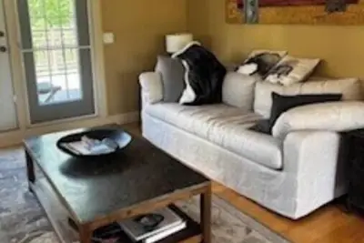 Image de 1br 1Bath Home in Calgary.