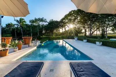 Image de Enjoy this spectacular Villa, located in Casa de Campo, La Romana.