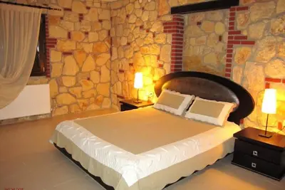 Image de Charming Stone House in Psakoudia, Halkidiki – A Peaceful Getaway.