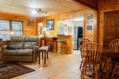 Image de Cabin On Creek min's to Lake James/Linville Gorge