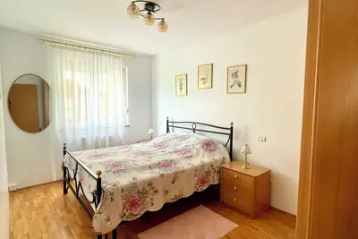 Image de Spacious 2-bedroom apartment close to Cave Romane and famous beaches