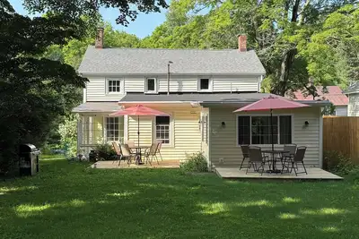 Image de Charming & Great Location!