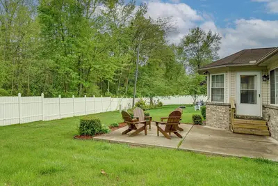 Image de Pets Welcome: Convenient Family Home in Westland!