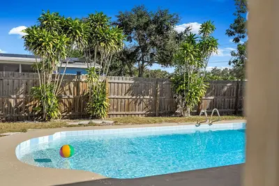 Image de Private 5br Oasis with Pool Near Clearwater Beach