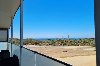 Image de Sea Horizons, Pine Point