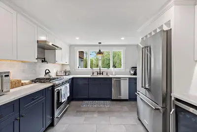 Image de Skaket Creek Landing - Renovated Orleans Retreat 3 Minutes from Skaket Beach