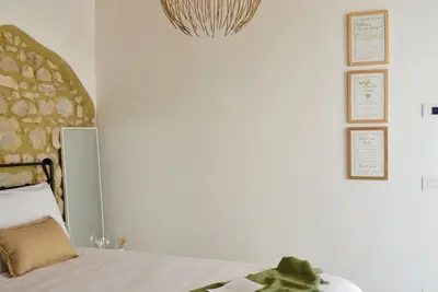 Image de Rustic and bright cottage, warm and essential, perfect for relaxing