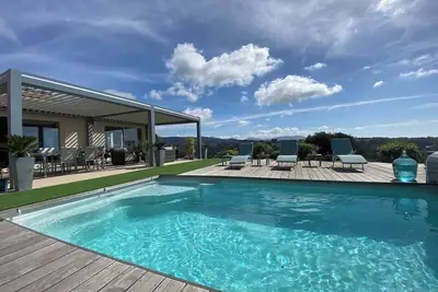 Superbe villa moderne - piscine vue mer