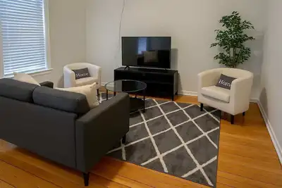 Image de Fully Set Up 3br w/ Big Kitchen