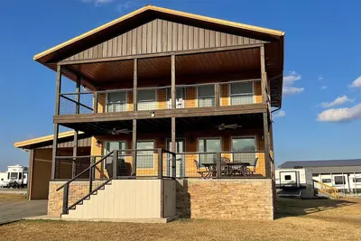 Image de Big Grand Lake Cabin on Duck Creek with Pool