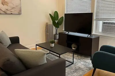 Image de Chic 2br Haven Near Irving Park