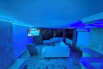 Image de Spacious 3-bedroom apartment with WiFi, Ac in charming Cartagena