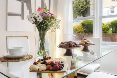 Image de Luxury Living in the Heart of Ny!