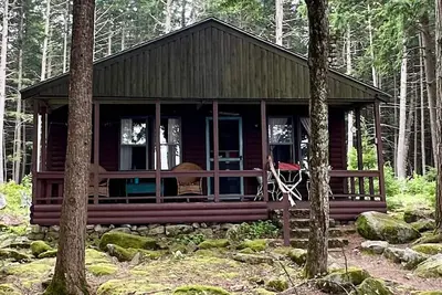 Image de Cabin Escape on Lakefront