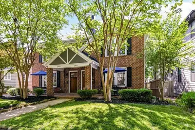 Image de Urban Oasis Near the Park (R)