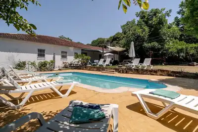 Image de Maison de campagne \"Casa Da Quinta\" avec vue sur les montagnes, piscine privée et Wi-Fi