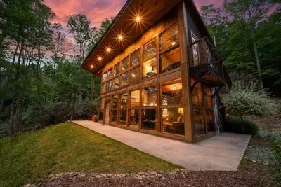 Image de Unique Modern Mountain Cabin