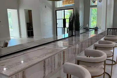 Image de Utah Ski house, Ikon pass, Snowbasin, Powder mtn, Hot Tub, sleeps up to 21