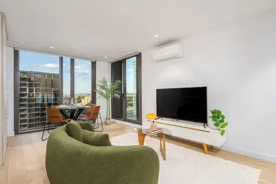 Image de Luxury Sky High Apartment with Pool Gym & Parking