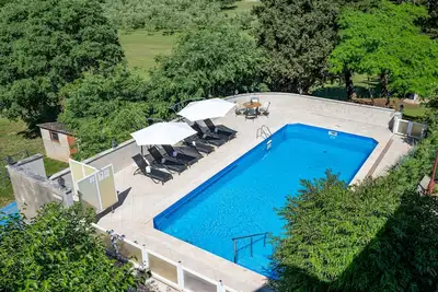 Image de Maison pour la famille avec la piscine Krnica, Marcana (K-24375)