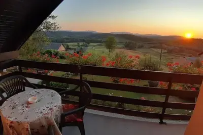 Image de Appartement de deux chambres avec la terrasse Rakovica, Plitvice (A-24483-a)