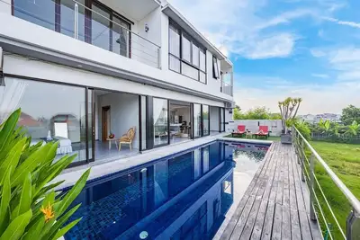 Image de Elegant, 4-Bedroom Villa in Central Seminyak