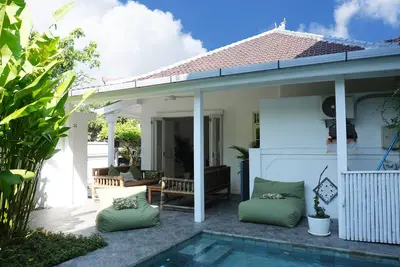 Image de Whitehouse 2-bedroom villa with WiFi, Ac in enchanting Bali