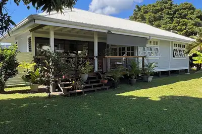 Charming 2-bedroom house in welcoming Papeete with WiFi, Ac