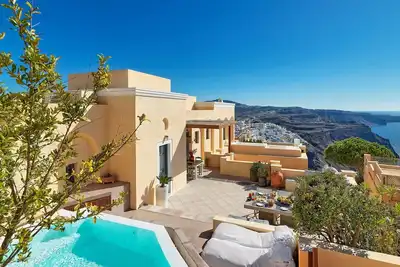 Image de Villa à Fira avec 4 chambres à coucher, 8 couchages