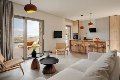 Theros I, Theros Villas Naxos