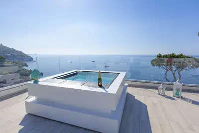 Image de Villa à Massa Lubrense avec 6 chambres à coucher, 12 couchages